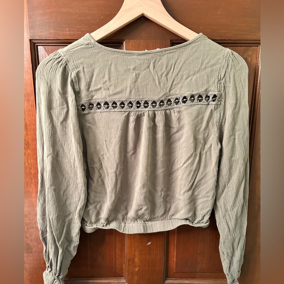 HIPPIE ROSE Lightweight Crop Boho Olive Green Women's Top. Size S - Picture 5 of 6